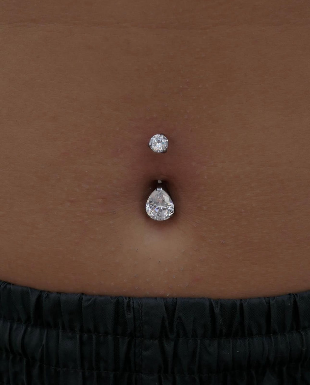 NAVEL TEARDROP ZIRCON JEWEL