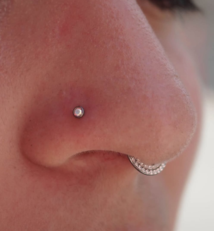 CLASSIC IRIDESCENT GEM