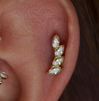 GOLD 4-LEAF CLUSTER TOP