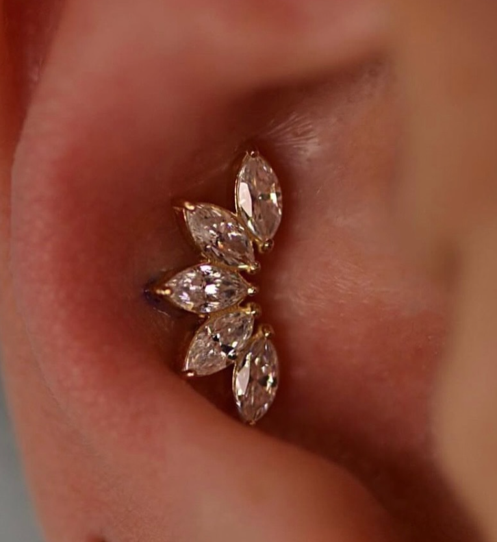 GOLD 5-LEAF CLUSTER
