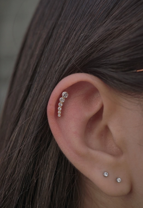 GOLD 6-GEMS ROUND ZIRCON CLUSTER