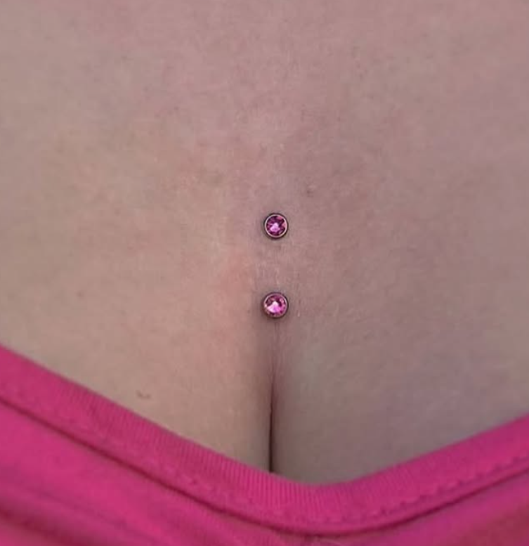 GOLD PVD IMPLANT-GRADE STEEL ZIRCON GEM TOP FOR DERMALS