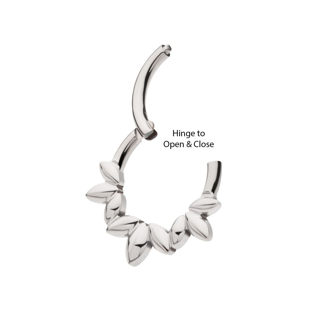 TITANIUM CLUSTERED 3-PETAL FLOWER FACING HINGED SEGMENT CLICKER